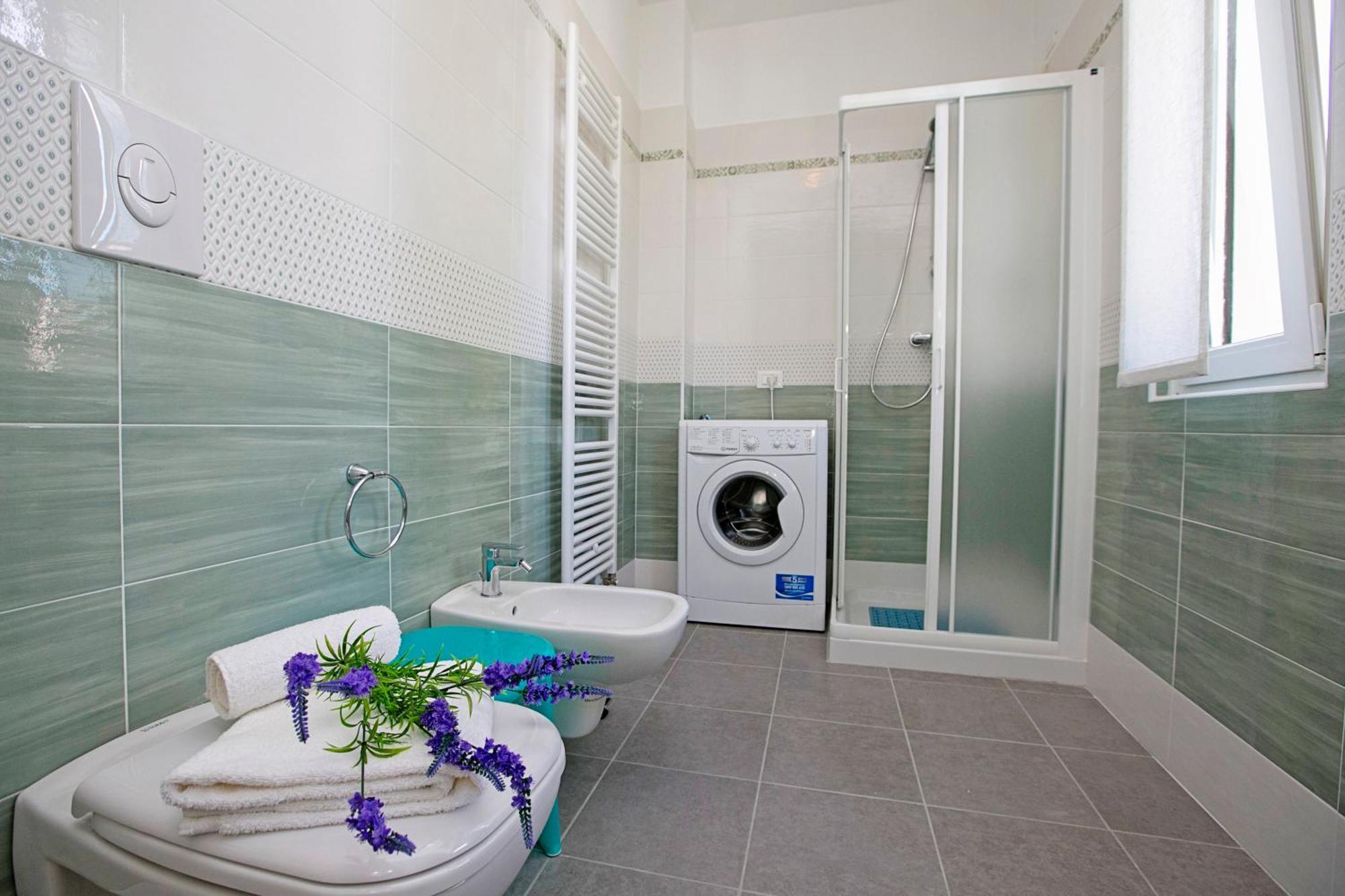 Villa Mimosa - Appartamento 2 - Happy Rentals Desenzano del Garda Dış mekan fotoğraf