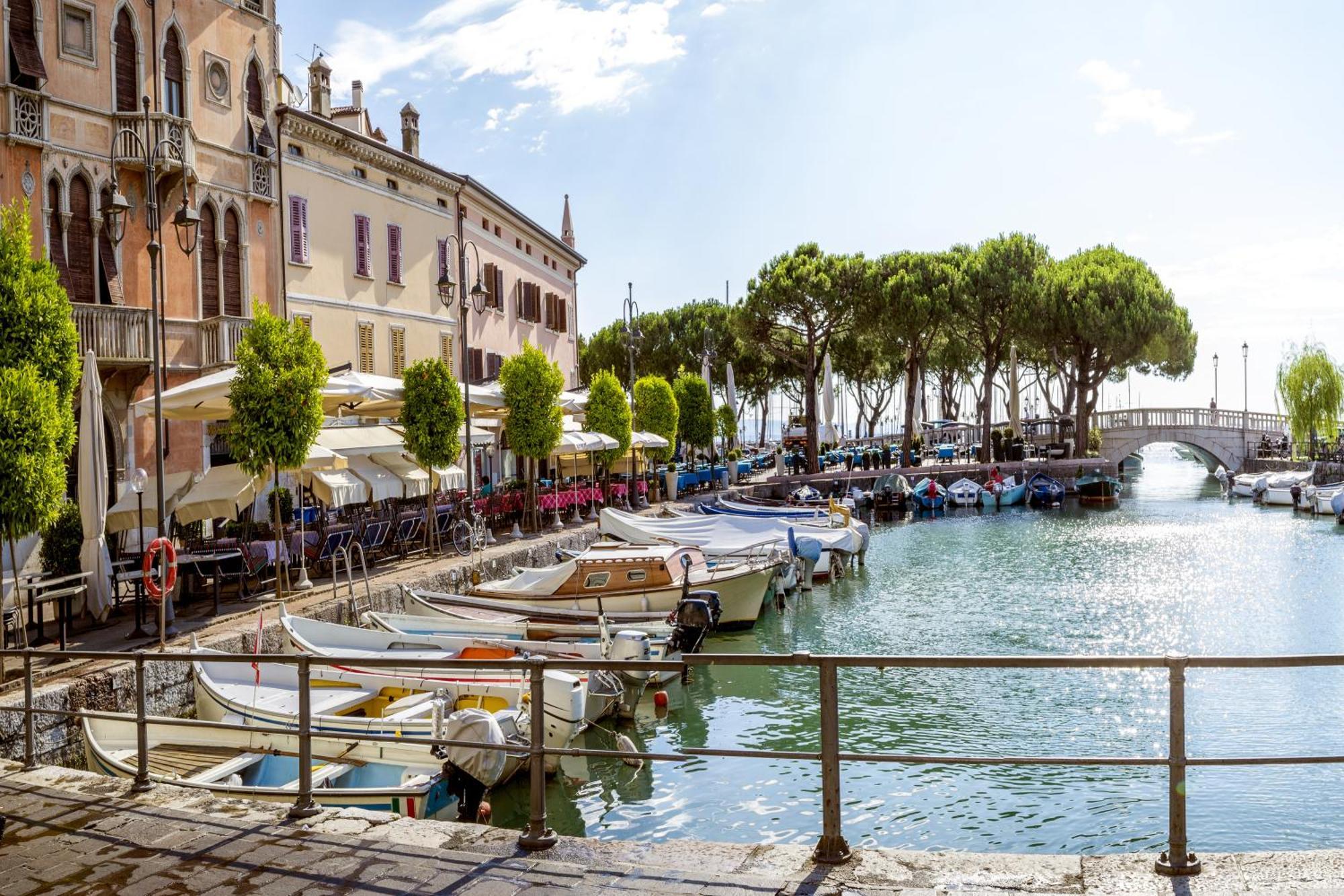Villa Mimosa - Appartamento 2 - Happy Rentals Desenzano del Garda Dış mekan fotoğraf